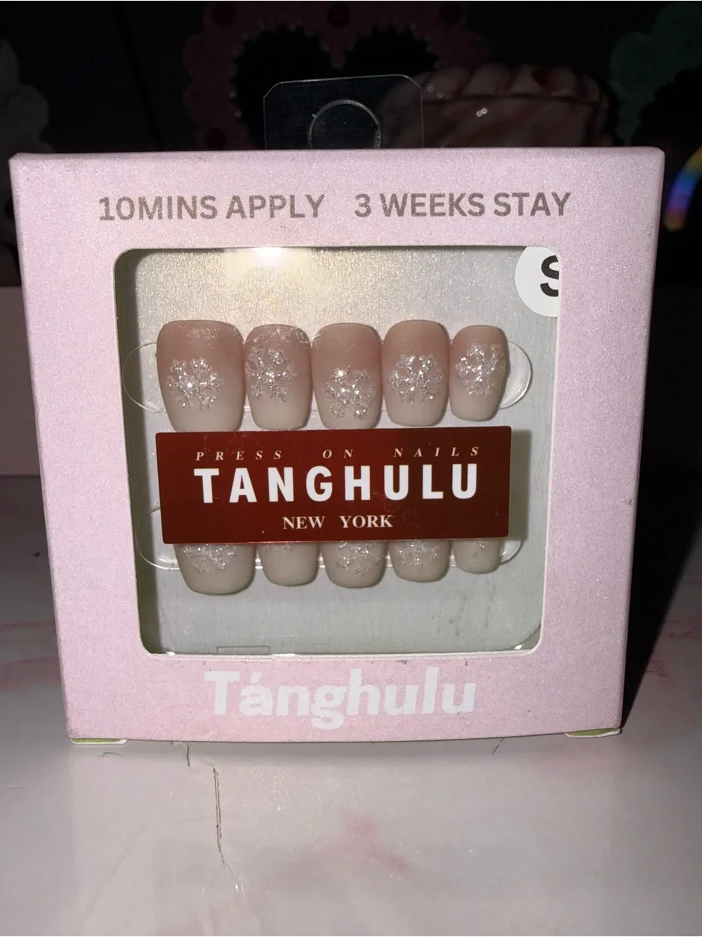 Tanghulu Press-On Nails — Nude Pink with Glitter Snowflakes